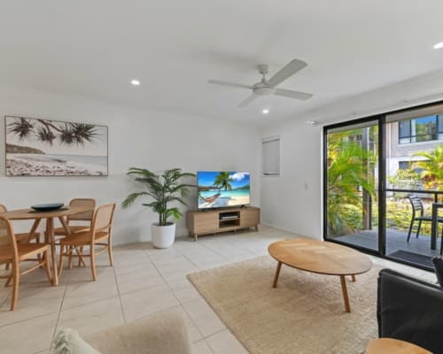 1BRM Lounge apt 36