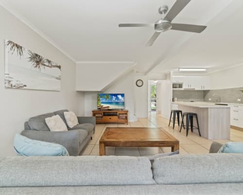 noosa-resort-3-bedroom-townhouse (1)